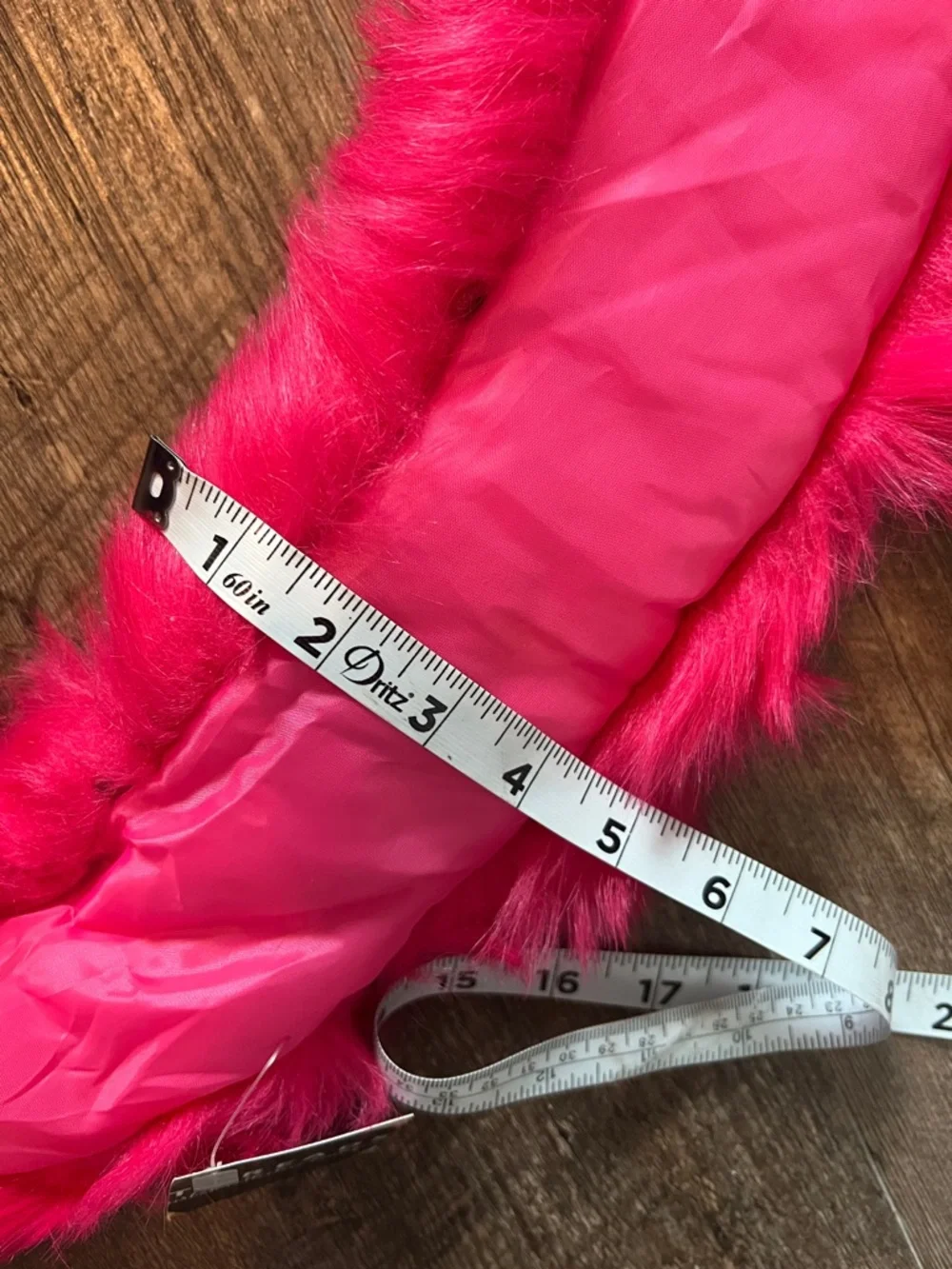 Vibrant Fuchsia Faux Fur Wrap Scarf‎